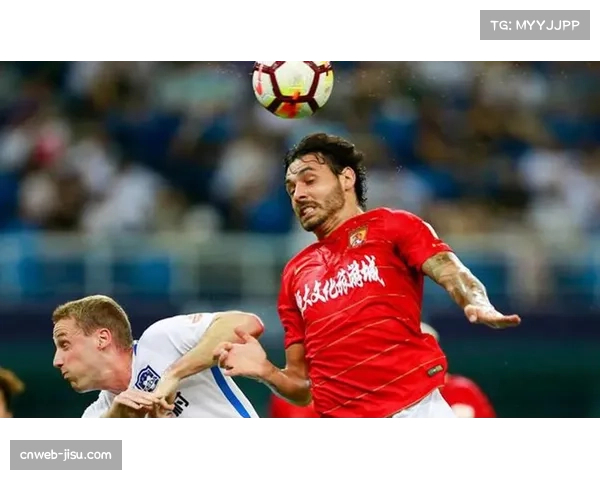 VAR技术使用频率引争议，裁判判罚尺度标准化讨论升温